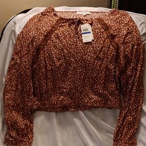 Women's XL peasant shirt with tags